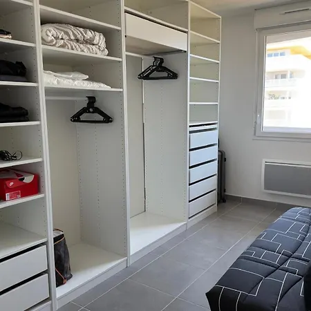 Embarquer Sur Le Navire * Sète