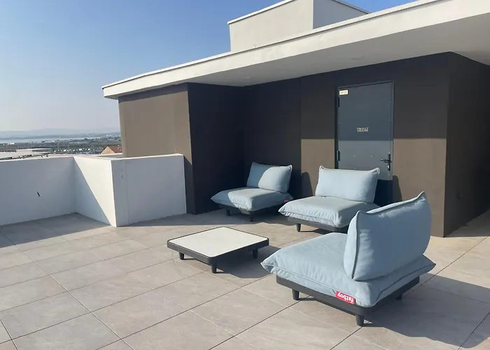 Embarquer Sur Le Navire Апартаменты