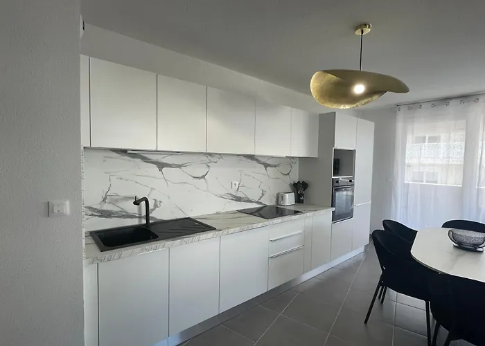 Апартаменты Embarquer Sur Le Navire *