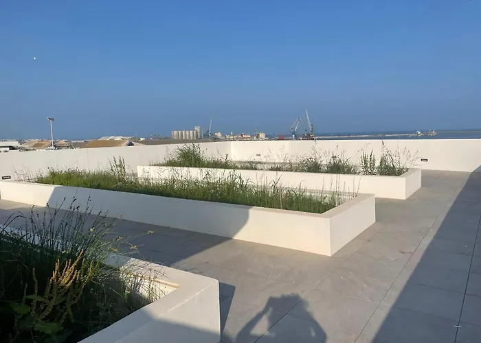 Апартаменты Embarquer Sur Le Navire Сет