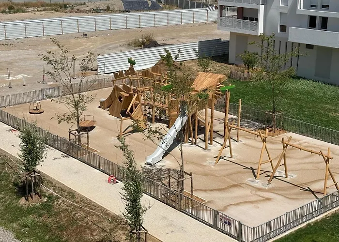 Embarquer Sur Le Navire Апартаменты *